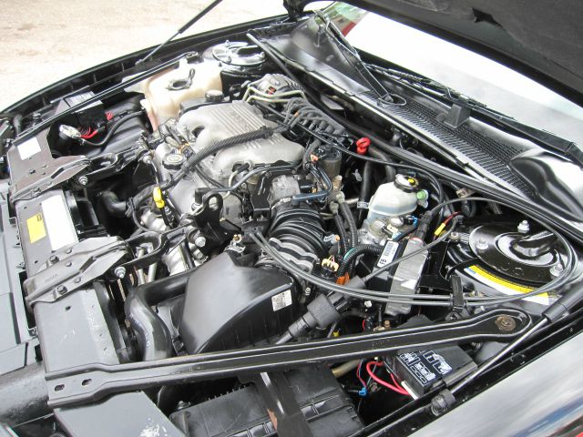 Chevrolet Monte Carlo 1999 photo 3