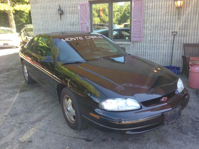 Chevrolet Monte Carlo 1999 photo 2
