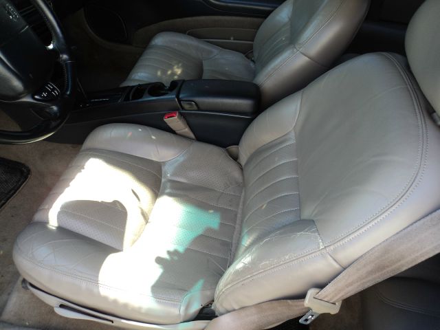 Chevrolet Monte Carlo 1999 photo 3