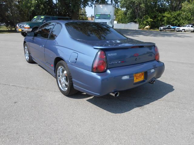 Chevrolet Monte Carlo 2000 photo 2