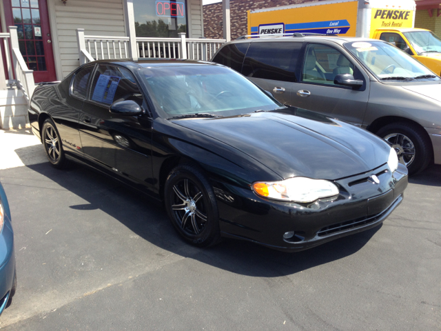 Chevrolet Monte Carlo 2000 photo 1