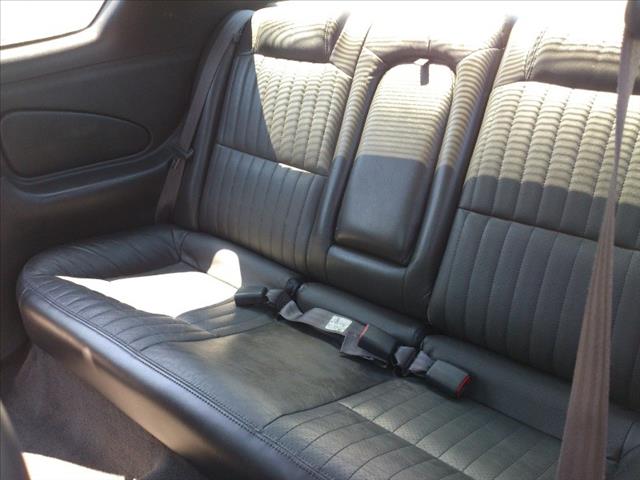 Chevrolet Monte Carlo 2000 photo 4