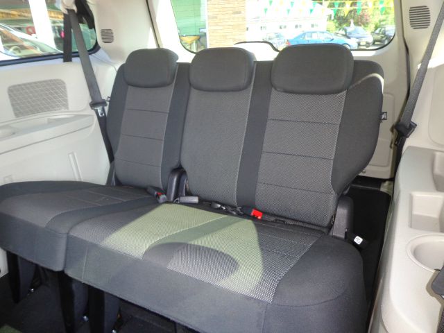 Chevrolet Monte Carlo 2000 photo 2