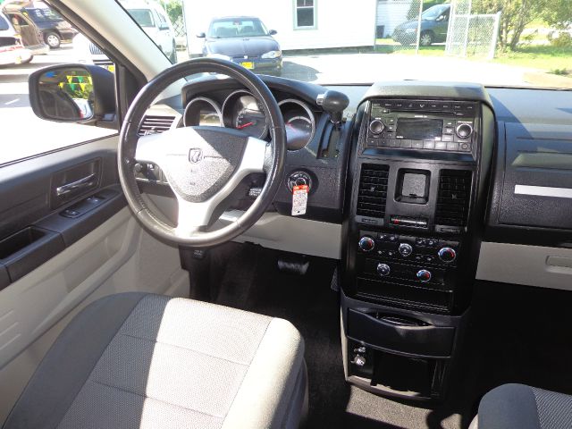 Chevrolet Monte Carlo 2000 photo 3