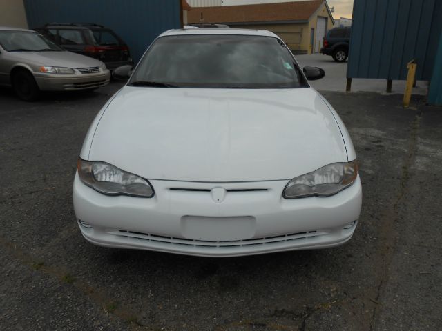 Chevrolet Monte Carlo 2000 photo 1