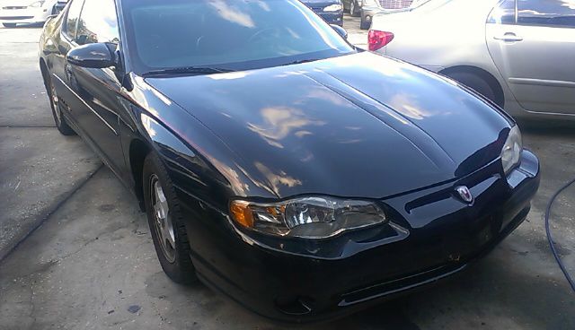 Chevrolet Monte Carlo 2000 photo 2
