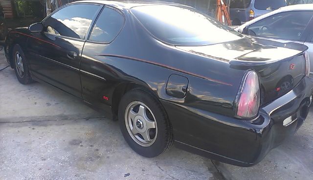 Chevrolet Monte Carlo 2000 photo 3