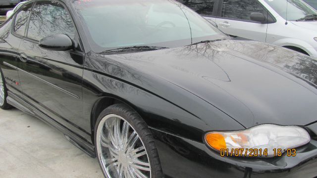 Chevrolet Monte Carlo 2000 photo 0