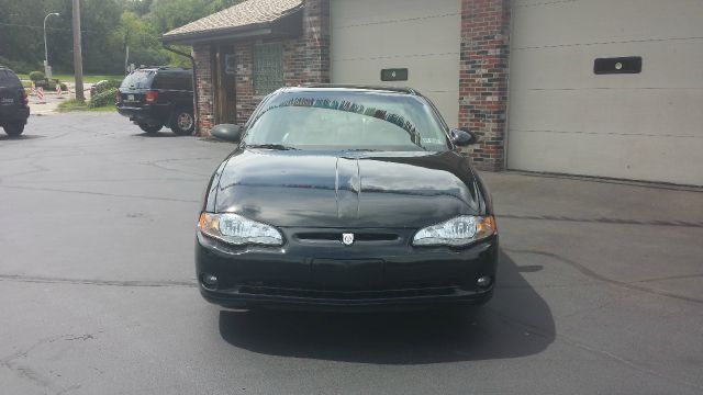Chevrolet Monte Carlo 2000 photo 1