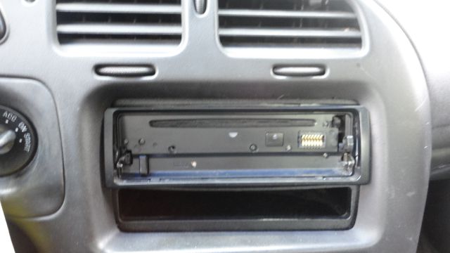 Chevrolet Monte Carlo 2000 photo 10