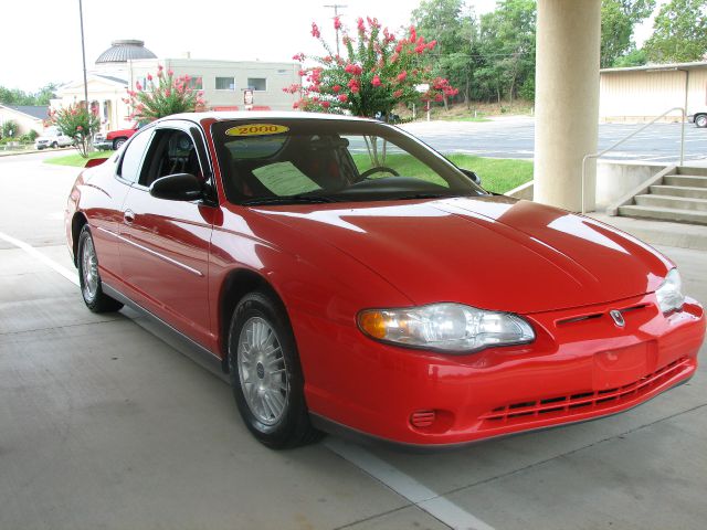 Chevrolet Monte Carlo 2000 photo 3