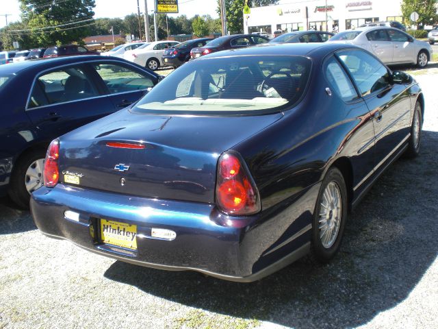 Chevrolet Monte Carlo 2001 photo 2
