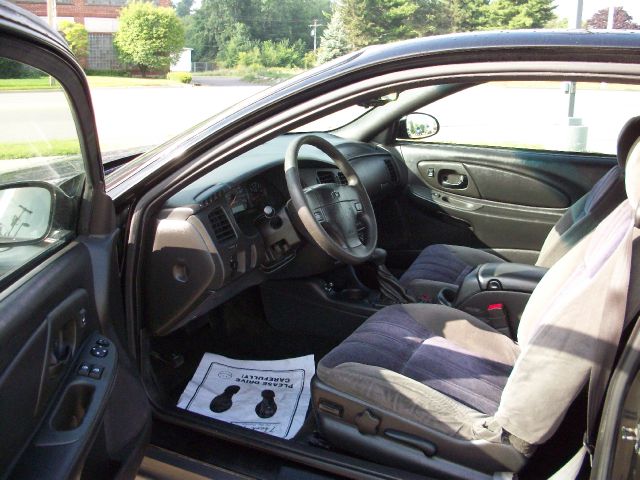 Chevrolet Monte Carlo 2001 photo 4