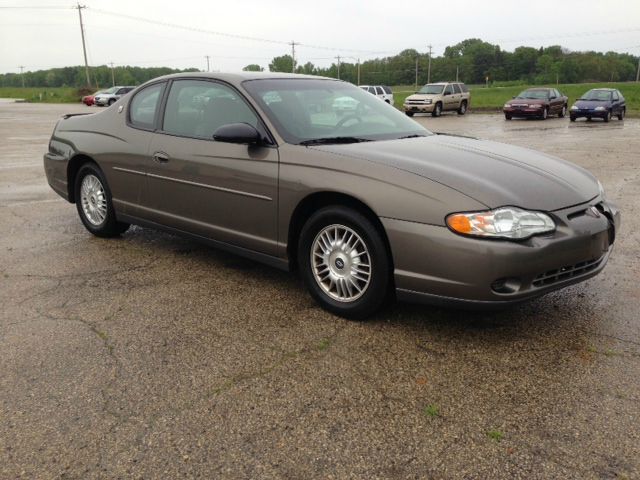 Chevrolet Monte Carlo 2001 photo 1