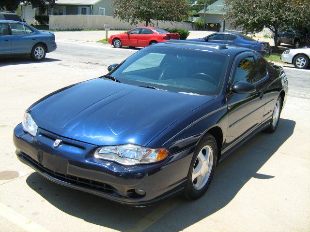 Chevrolet Monte Carlo 2001 photo 3
