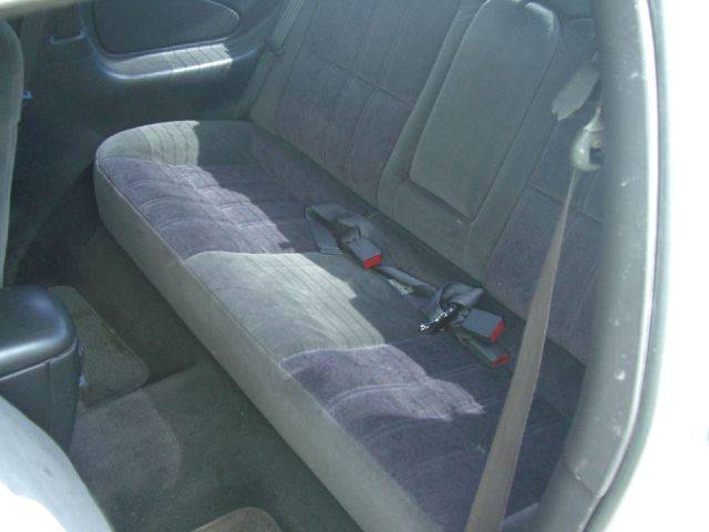 Chevrolet Monte Carlo 2001 photo 1