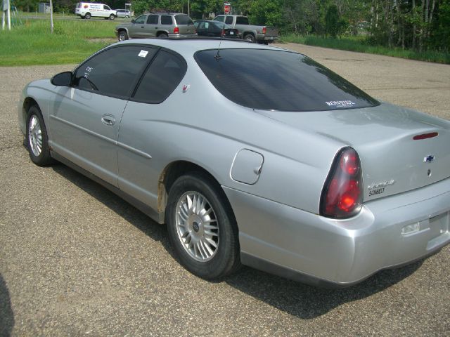 Chevrolet Monte Carlo 2001 photo 3