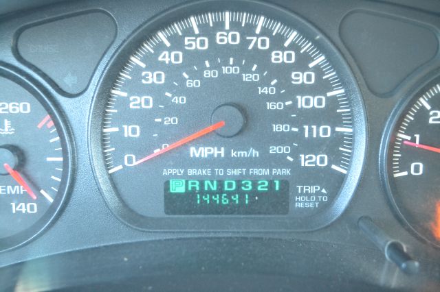 Chevrolet Monte Carlo 2001 photo 3