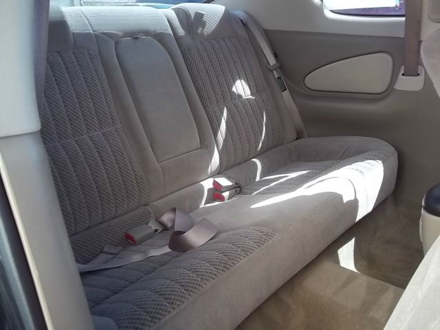 Chevrolet Monte Carlo 2001 photo 2