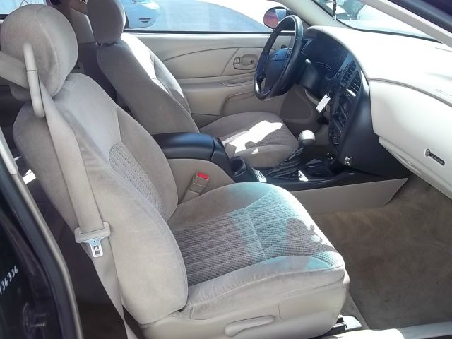 Chevrolet Monte Carlo 2001 photo 3