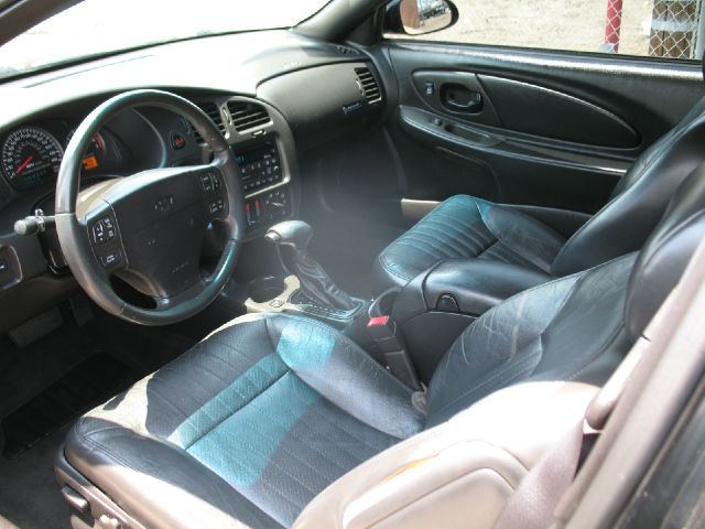 Chevrolet Monte Carlo 2001 photo 1