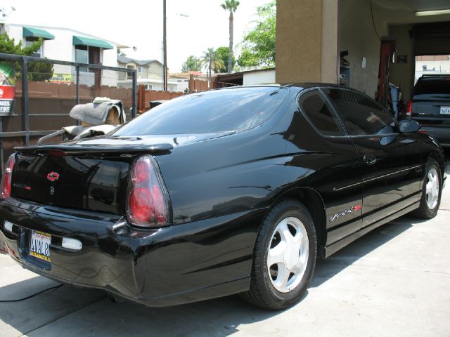 Chevrolet Monte Carlo 2001 photo 2