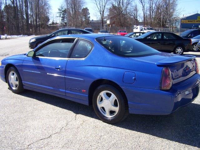 Chevrolet Monte Carlo 2001 photo 2