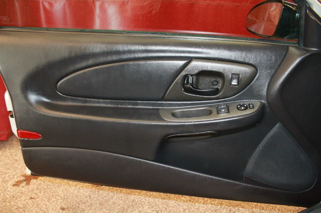 Chevrolet Monte Carlo 2002 photo 5