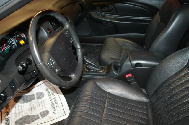 Chevrolet Monte Carlo 2002 photo 9