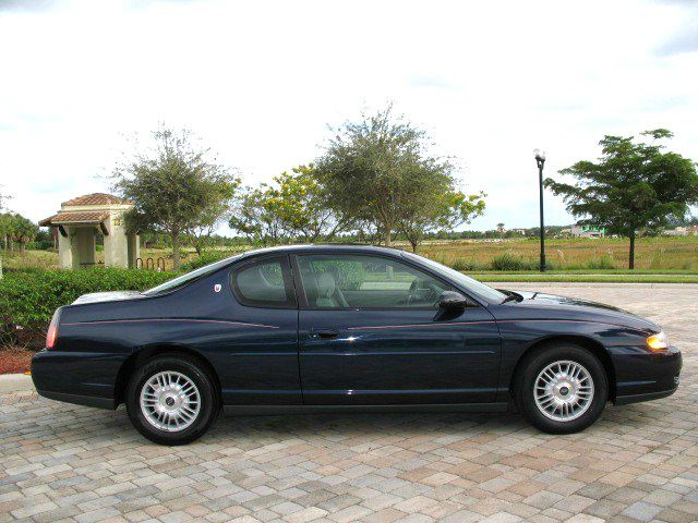 Chevrolet Monte Carlo 2002 photo 4