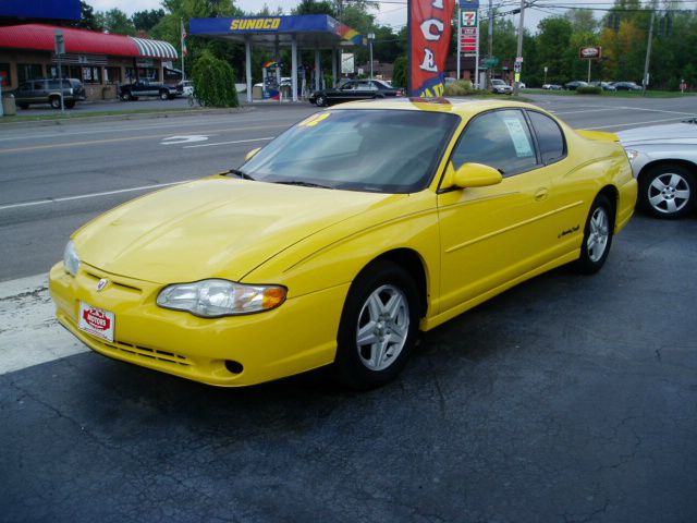 Chevrolet Monte Carlo 2002 photo 2