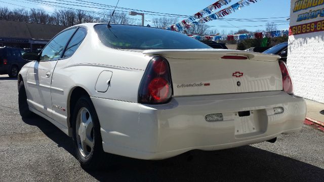 Chevrolet Monte Carlo 4dr Sdn Auto (natl) Hatchback Coupe