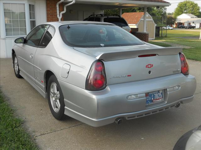 Chevrolet Monte Carlo 2002 photo 3