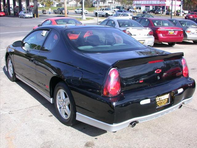 Chevrolet Monte Carlo 2002 photo 2