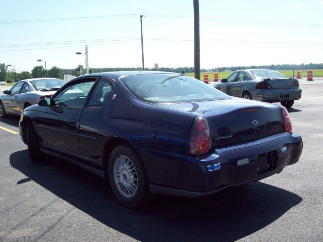 Chevrolet Monte Carlo 2002 photo 0