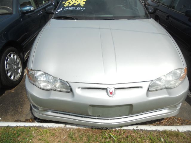 Chevrolet Monte Carlo 2002 photo 2