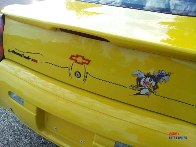 Chevrolet Monte Carlo 2003 photo 3