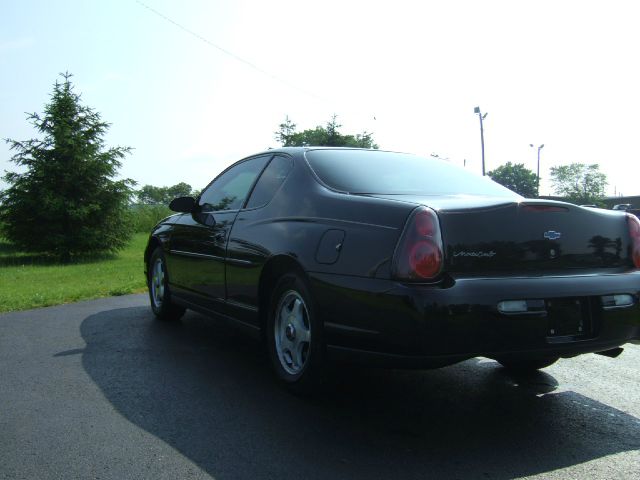 Chevrolet Monte Carlo 2003 photo 0