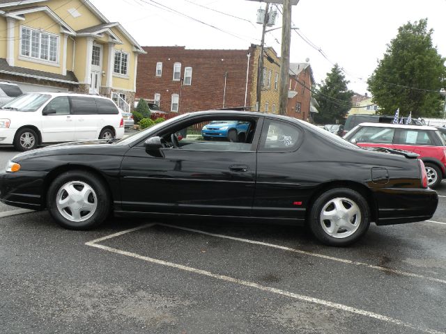 Chevrolet Monte Carlo 2003 photo 1