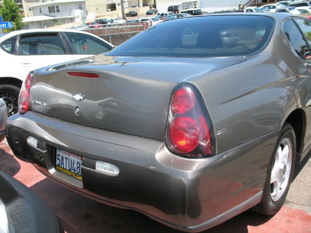 Chevrolet Monte Carlo 2003 photo 2