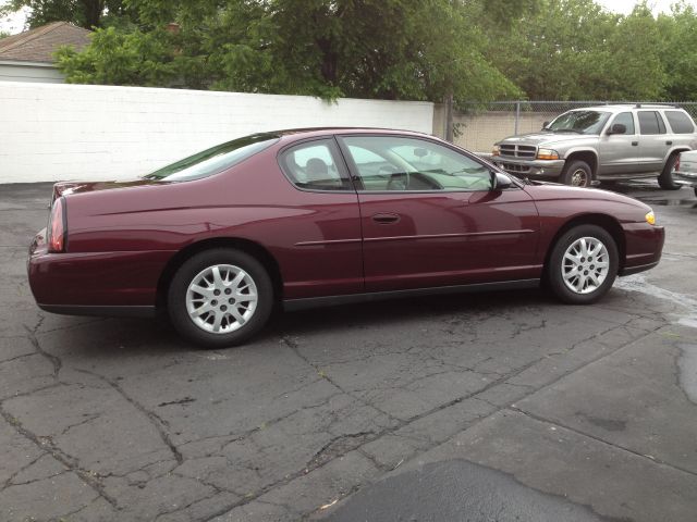 Chevrolet Monte Carlo 2003 photo 2