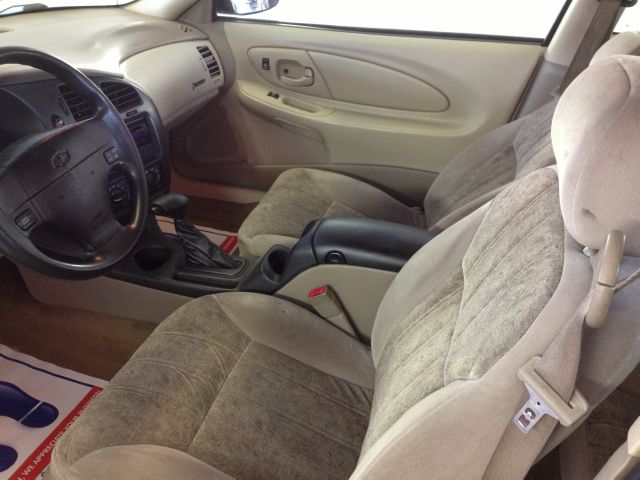 Chevrolet Monte Carlo 2003 photo 4