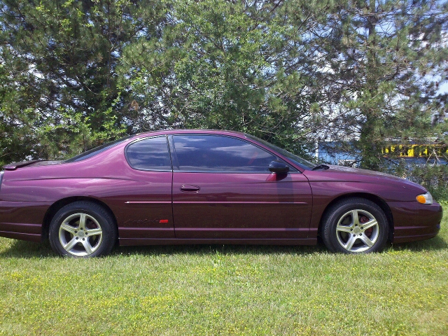 Chevrolet Monte Carlo 2003 photo 4