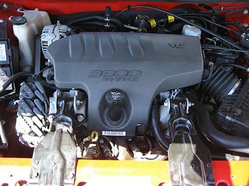 Chevrolet Monte Carlo 2004 photo 2