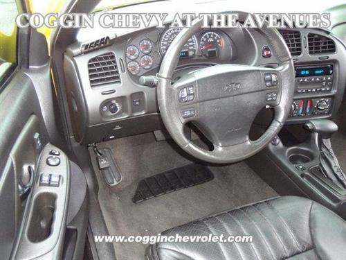 Chevrolet Monte Carlo 2004 photo 3