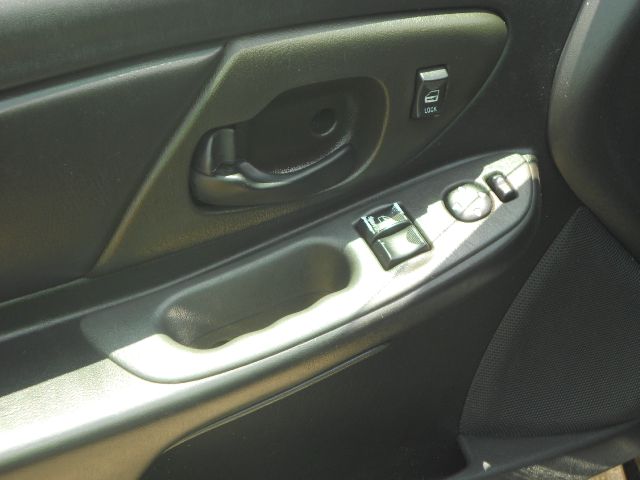 Chevrolet Monte Carlo 2004 photo 4