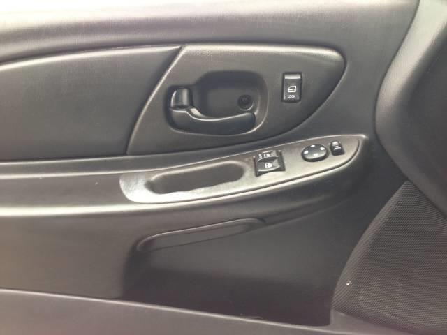 Chevrolet Monte Carlo 2004 photo 1