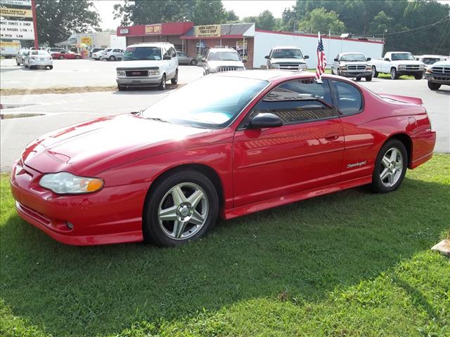 Chevrolet Monte Carlo 2004 photo 4