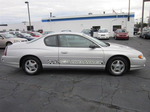 Chevrolet Monte Carlo 2004 photo 3