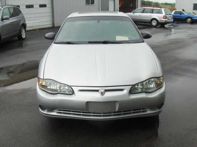Chevrolet Monte Carlo 2004 photo 2